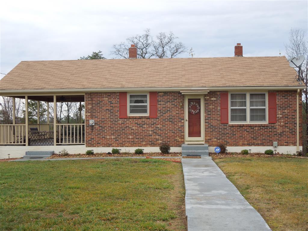 18939 Snow Creek Road Penhook, VA 24137 - Photo 1 of 11 front