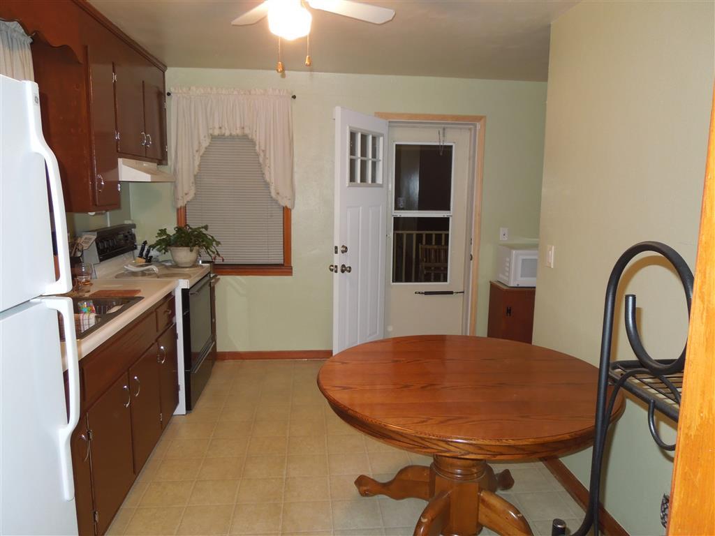 18939 Snow Creek Road Penhook, VA 24137 - Photo 2 of 11 kitchen