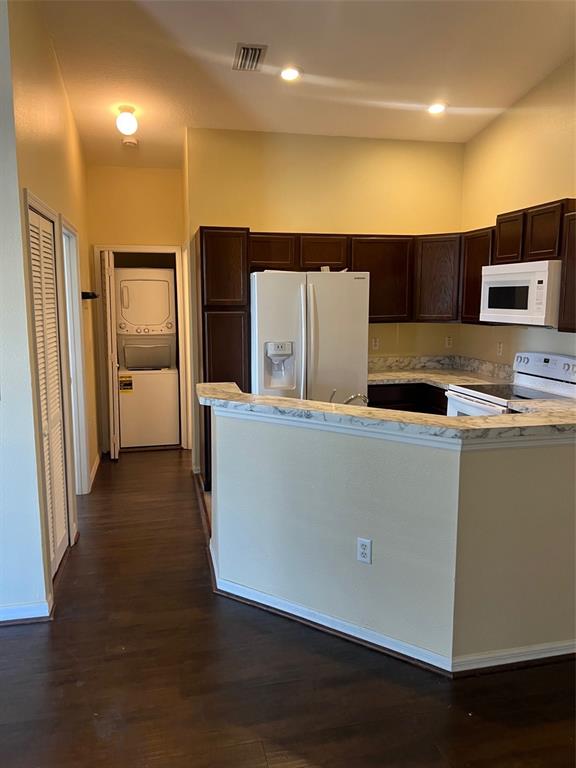 9122 Moonlit Meadows Loop, Unit 1 Riverview, FL 33578 - Photo 4 of 13 a living room with furniture and a wooden floor
