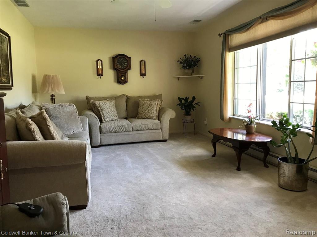 2442 Fisher Road Howell, MI 48855 - Photo 3 of 25