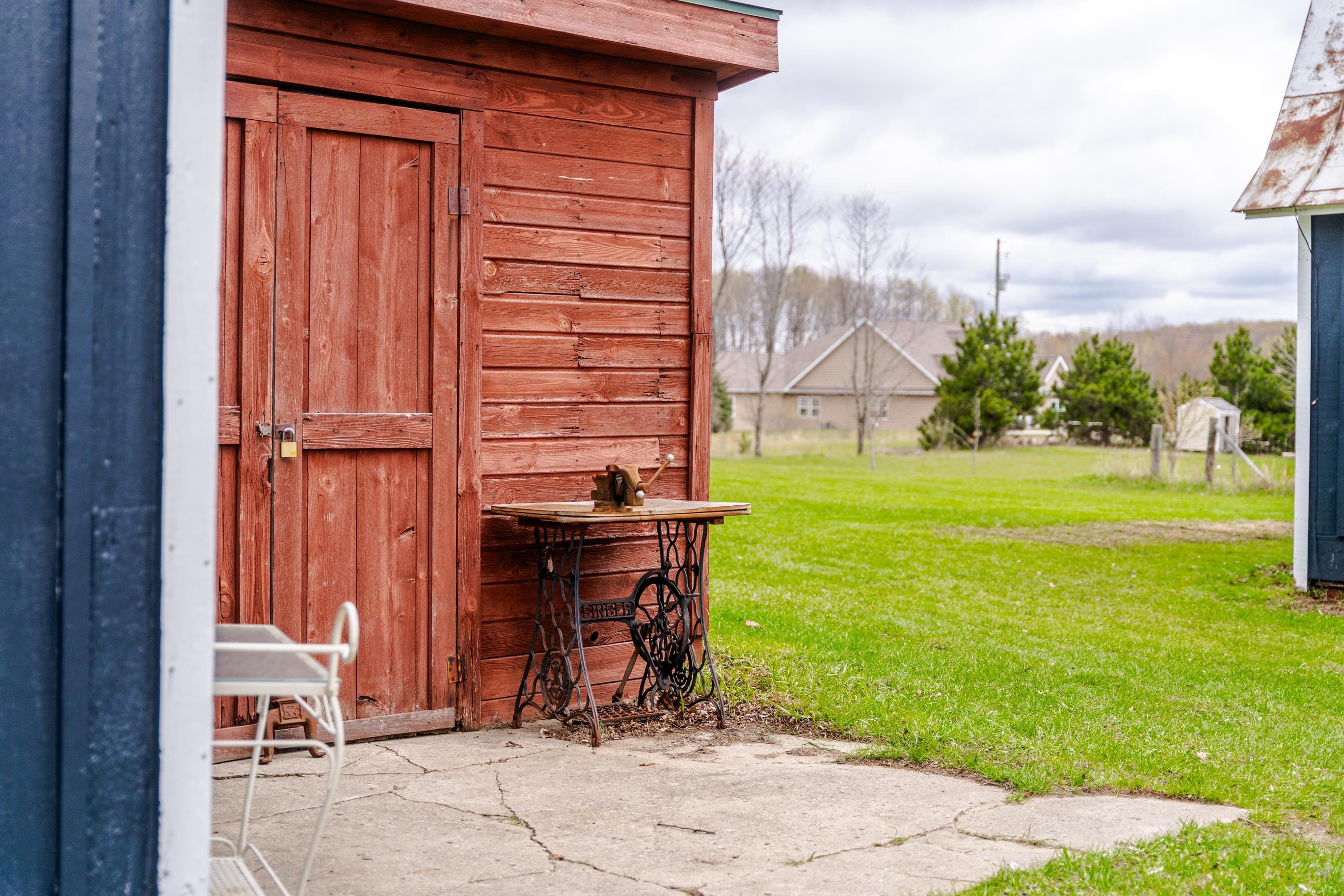 3105 Supply Road Traverse City, MI 49696 - Photo 45 of 70