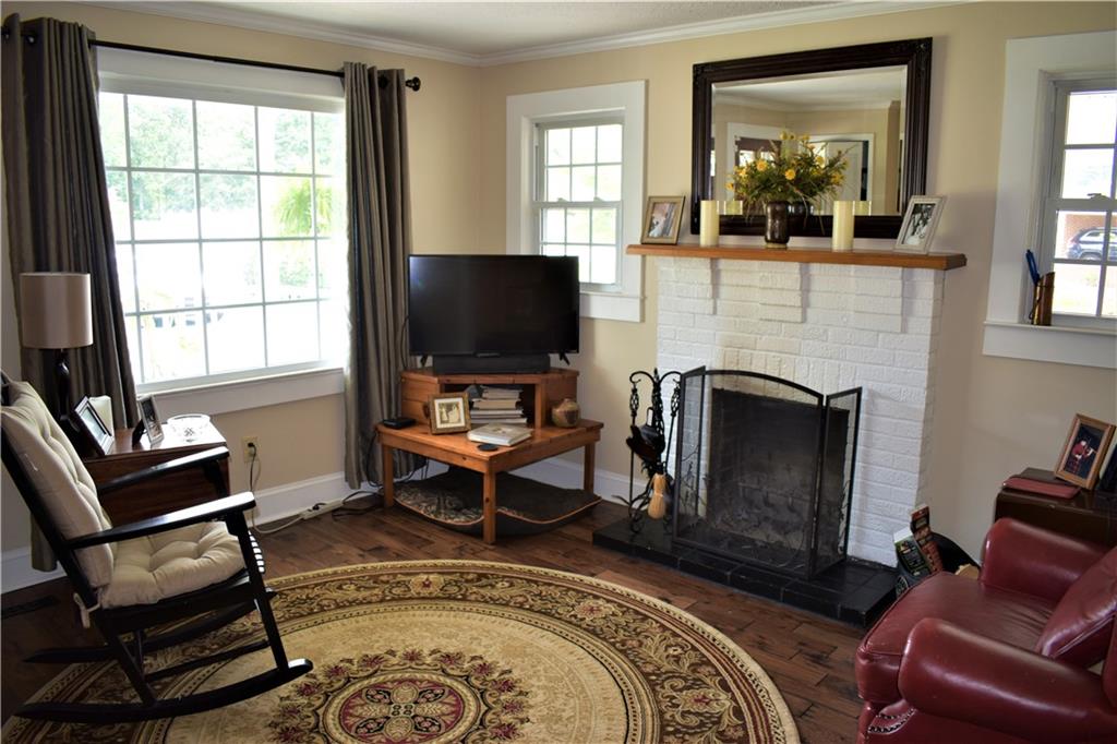 298 Summers Road Morganton, NC 28655 - Photo 3 of 14 Gallery Image 3