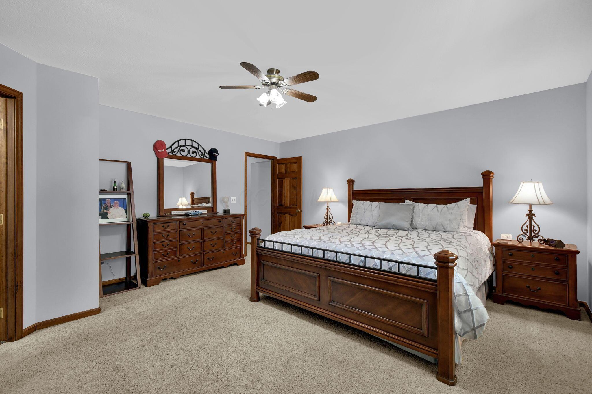 10959 Heimberger Road Northwest Baltimore, OH 43105 - Photo 20 of 48 Primary Bedroom