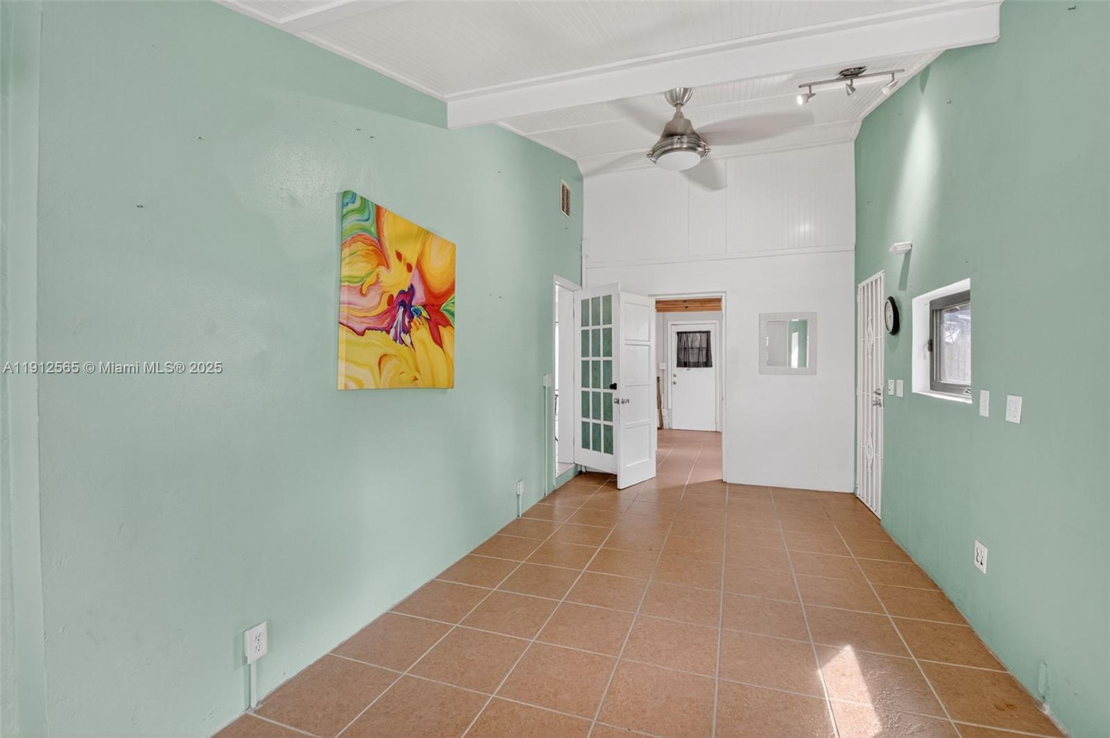5172 Pine Tree Drive Delray Beach, FL 33484 - Photo 16 of 59
