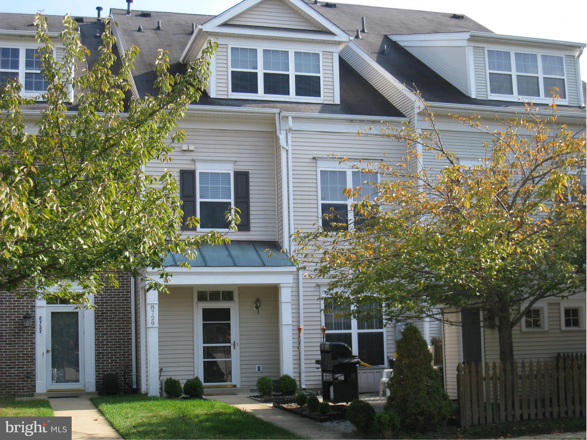 8729 Autumn Ridge