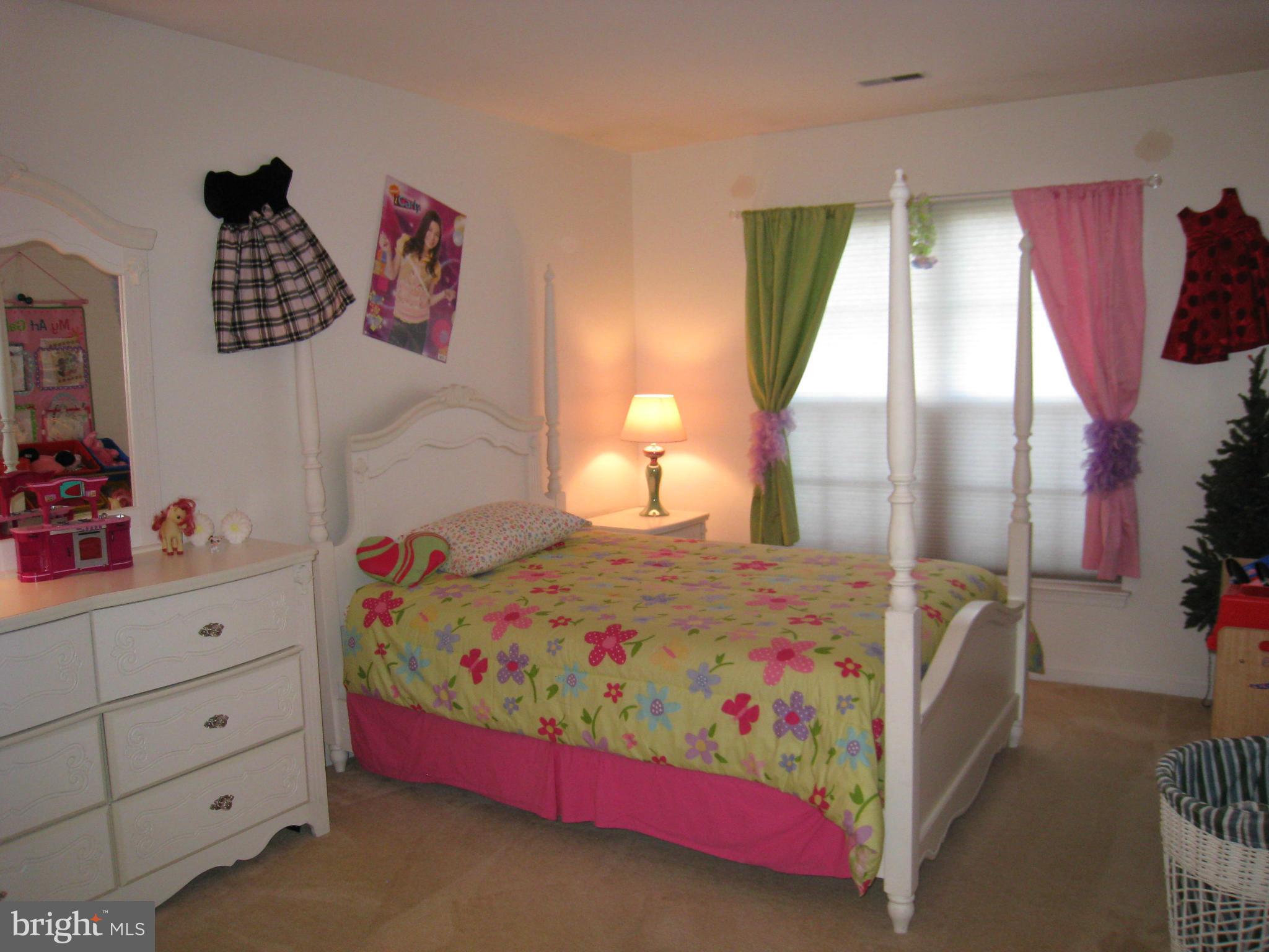 8729 Autumn Ridge Court Odenton, MD 21113 - Photo 13 of 18 Second Bedroom (Middle Level)