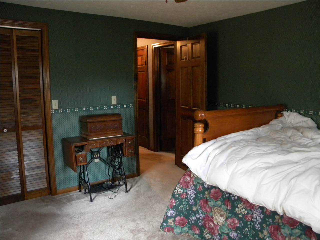 372 Deerfield Road Allenstown, NH 03275 - Photo 22 of 27