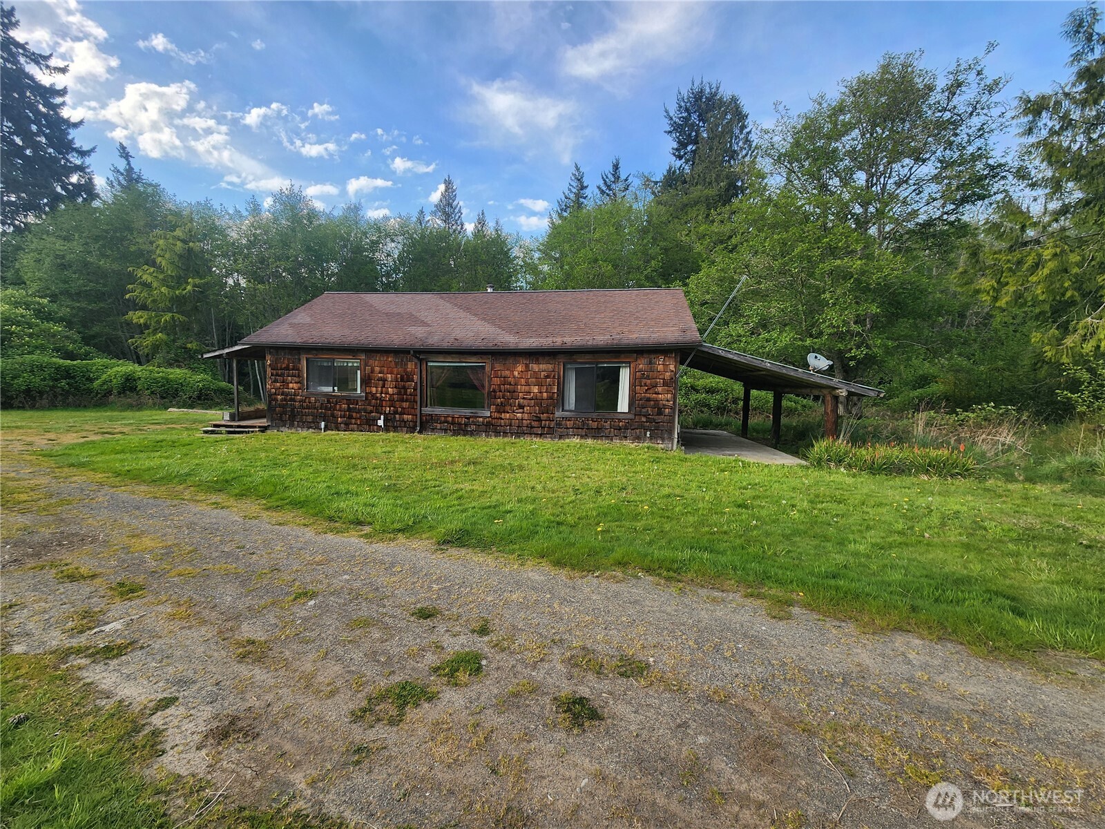 663 Whiskey Creek Beach Road Port Angeles, WA 98363 - Photo 18 of 38