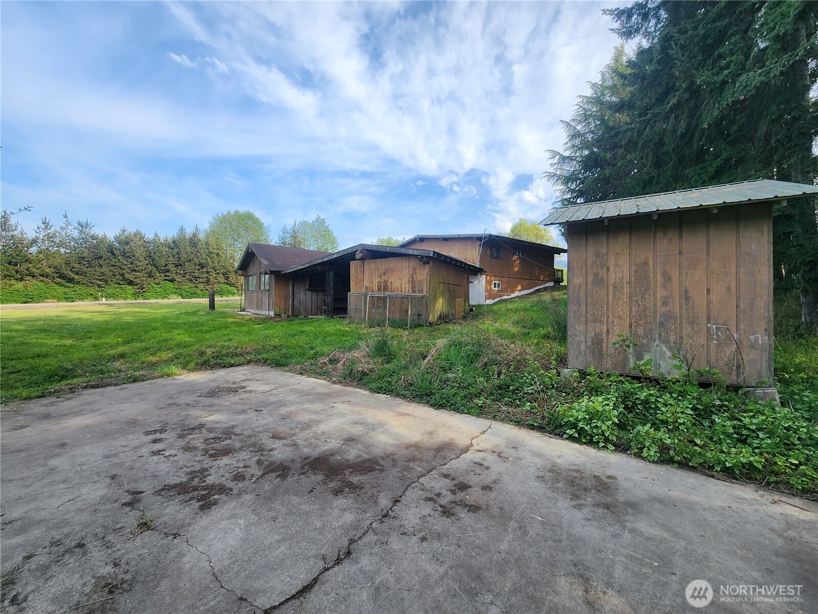 663 Whiskey Creek Beach Road Port Angeles, WA 98363 - Photo 34 of 38