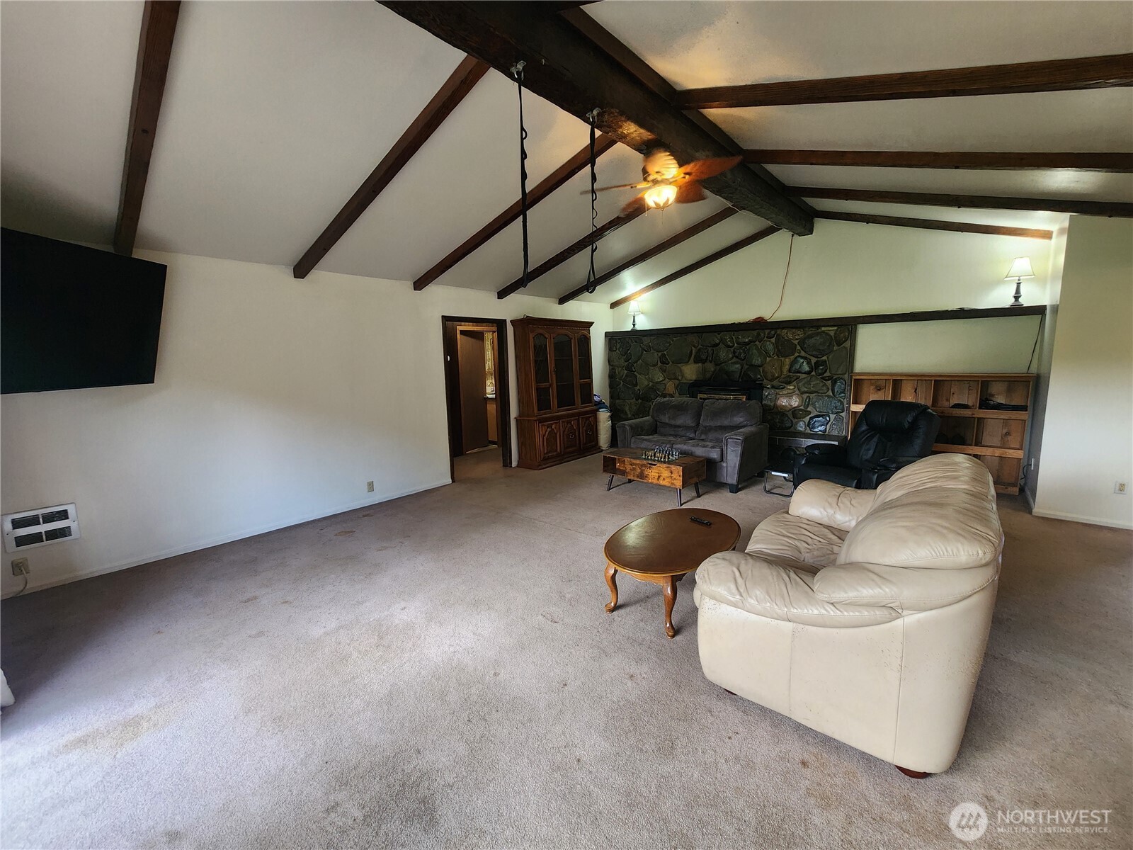 663 Whiskey Creek Beach Road Port Angeles, WA 98363 - Photo 8 of 38