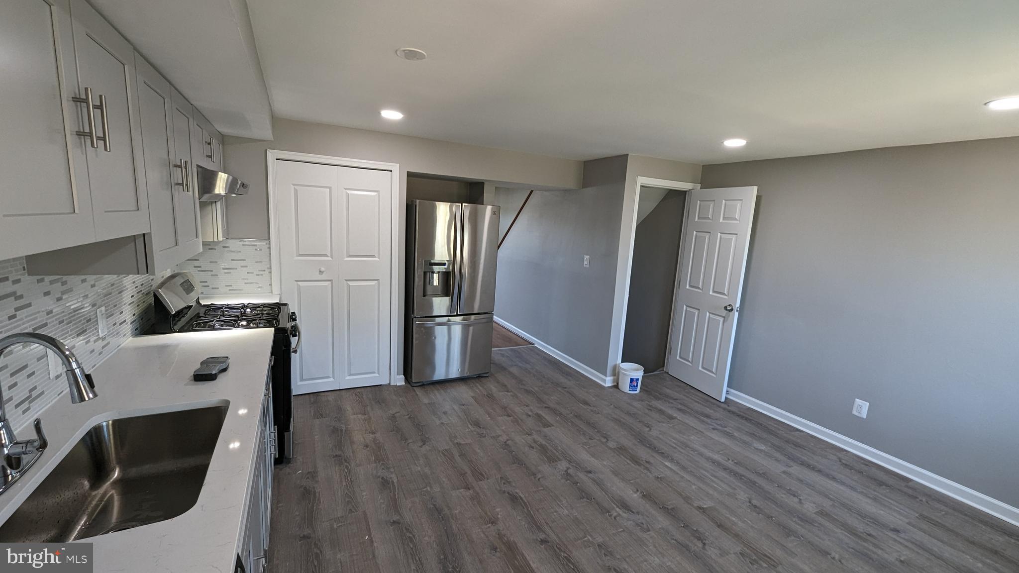 2969 Mallview Road Baltimore, MD 21230 - Photo 8 of 17 Kitchen
