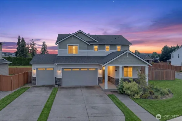 $730,000 | 15742 58th St Court East, Sumner, WA 98390