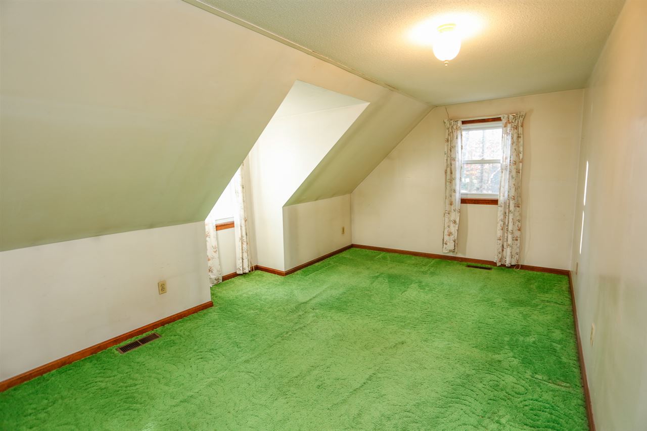 94 Adams Road Londonderry, NH 03053 - Photo 22 of 29