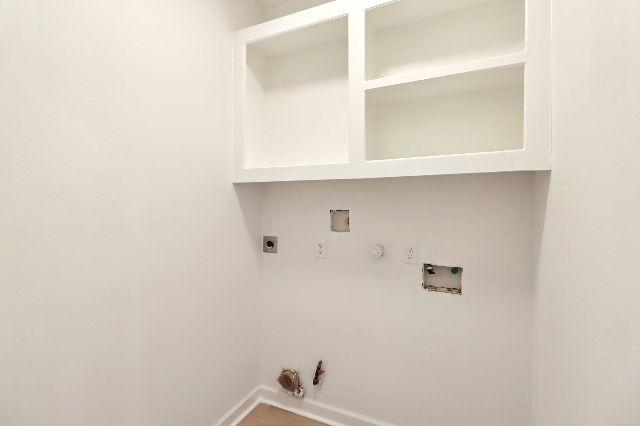 30122 Falher Drive Spring, TX 77386 - Photo 14 of 36 Utility Room