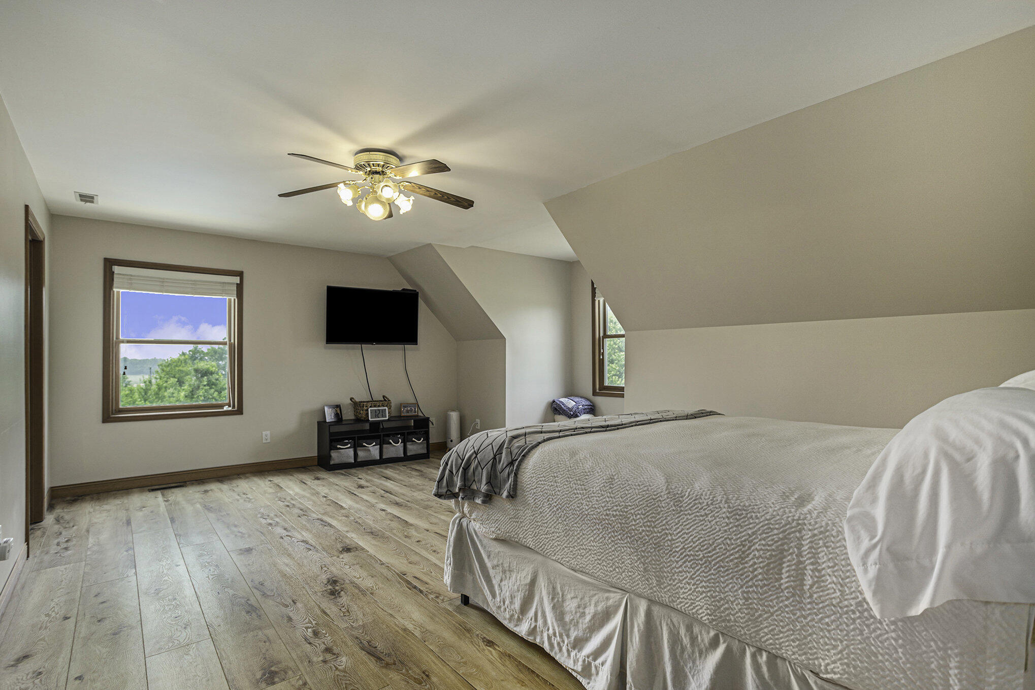 907 Curtis Road Quincy, MI 49082 - Photo 34 of 63 038_907_curtis_rd_quincy_mi_49082-21