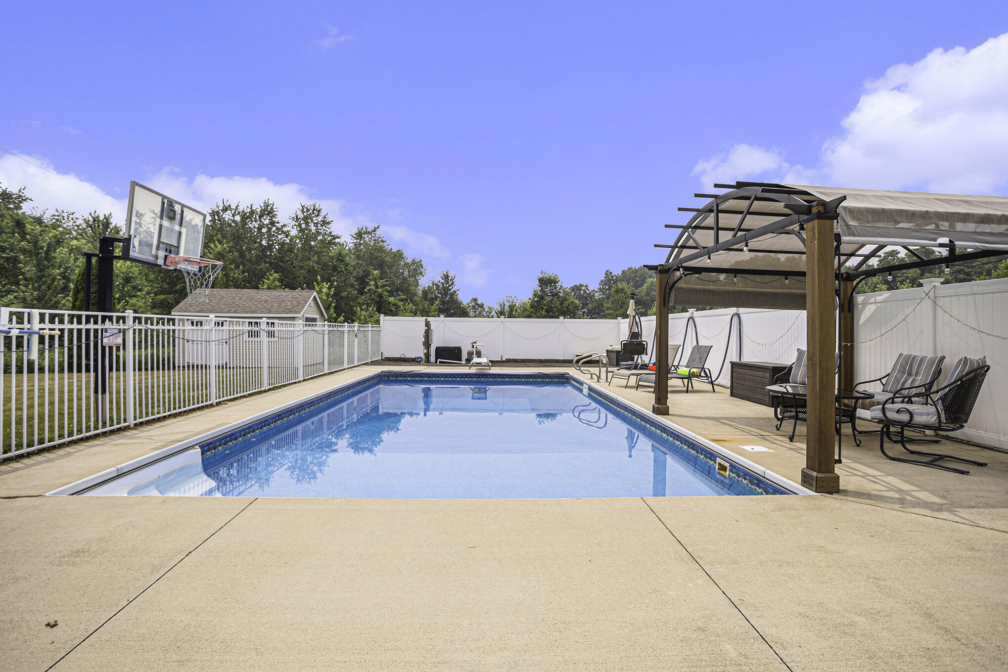 907 Curtis Road Quincy, MI 49082 - Photo 44 of 63 046_907_curtis_rd_quincy_mi_49082-65