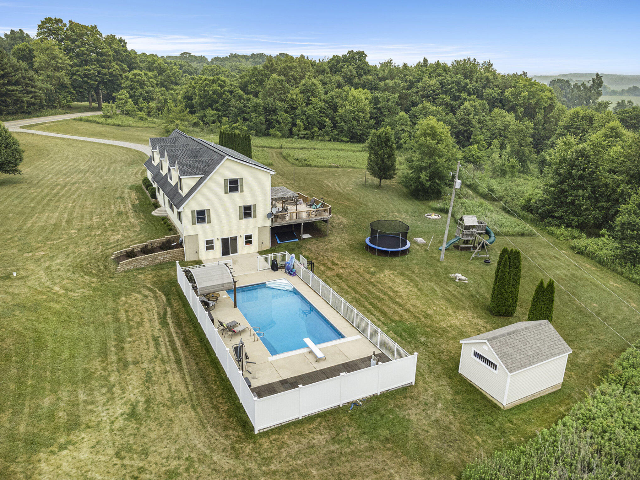 907 Curtis Road Quincy, MI 49082 - Photo 49 of 63 054_907_curtis_rd_quincy_mi_49082-drone-