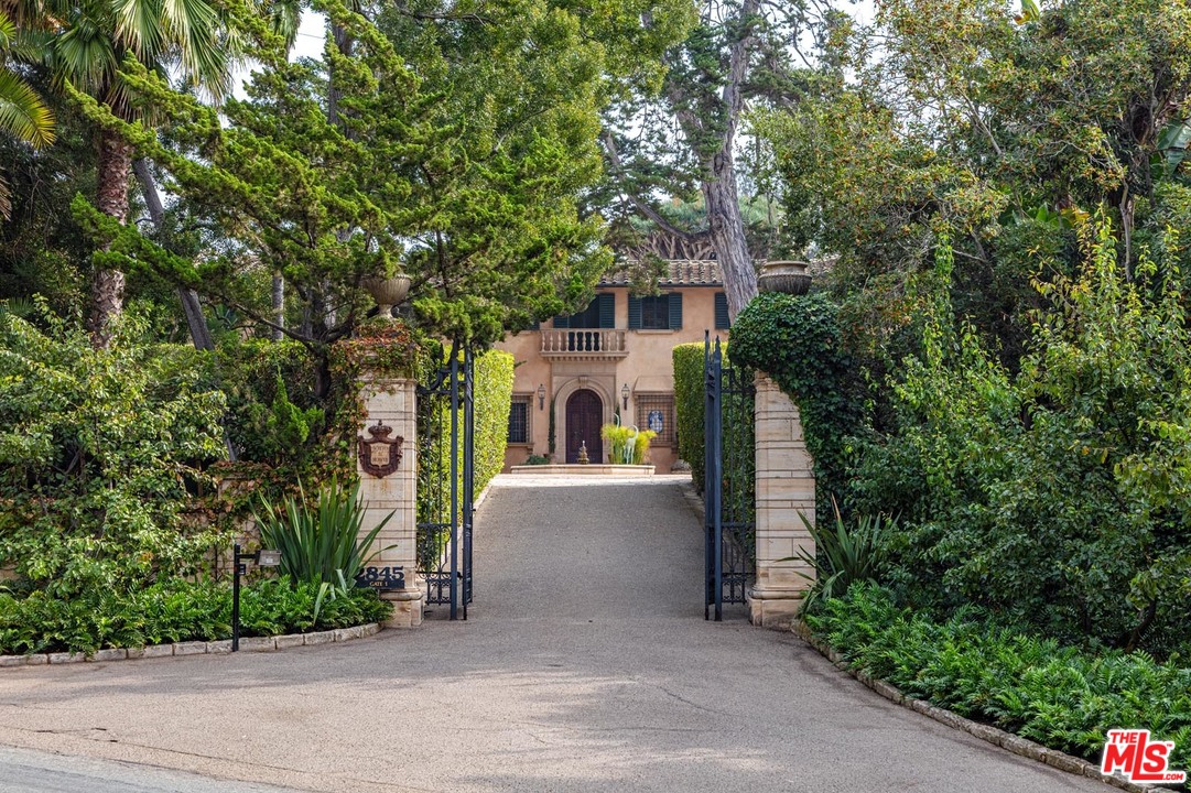 2845 Sycamore Canyon Road Santa Barbara, CA 93108 - Photo 2 of 53