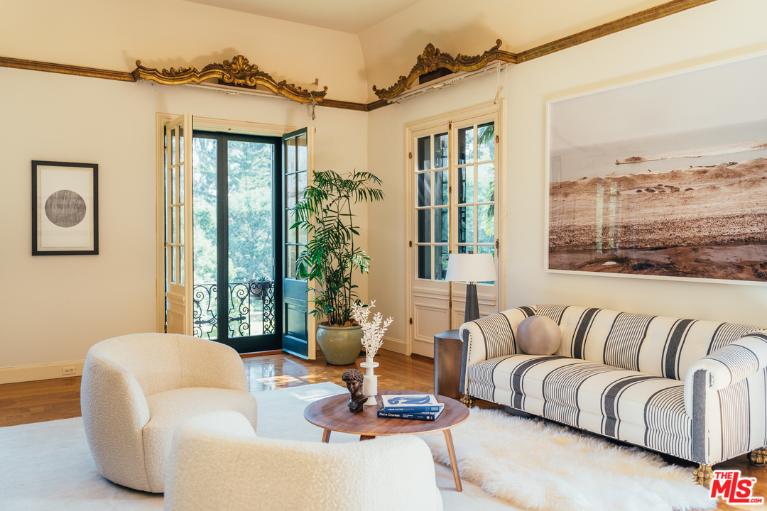 2845 Sycamore Canyon Road Santa Barbara, CA 93108 - Photo 16 of 53