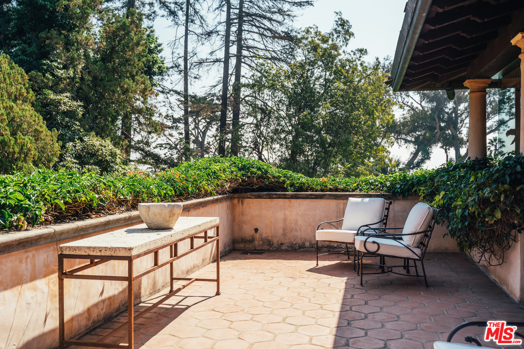 2845 Sycamore Canyon Road Santa Barbara, CA 93108 - Photo 30 of 53