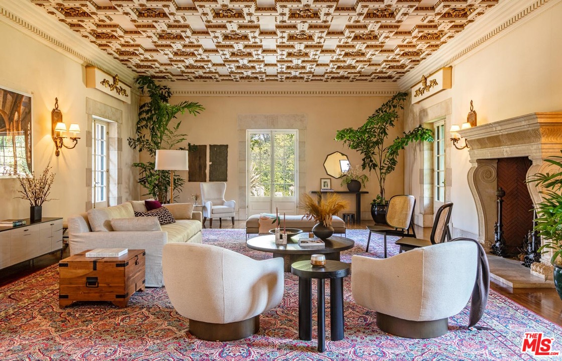2845 Sycamore Canyon Road Santa Barbara, CA 93108 - Photo 6 of 53