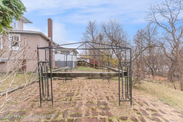 $579,000 | 306-308 Broadway, Port Ewen, NY 12487