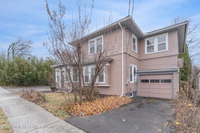 $579,000 | 306-308 Broadway, Port Ewen, NY 12487