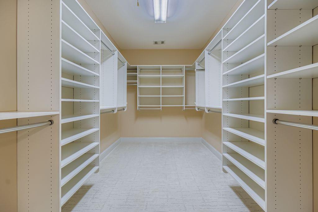 1051 Emory Parc Place Decatur, GA 30033 - Photo 16 of 30 a view of an empty walk in closet
