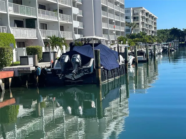 $350,000 | 1650 Northeast 115th Street, Unit 311, Miami, FL 33181