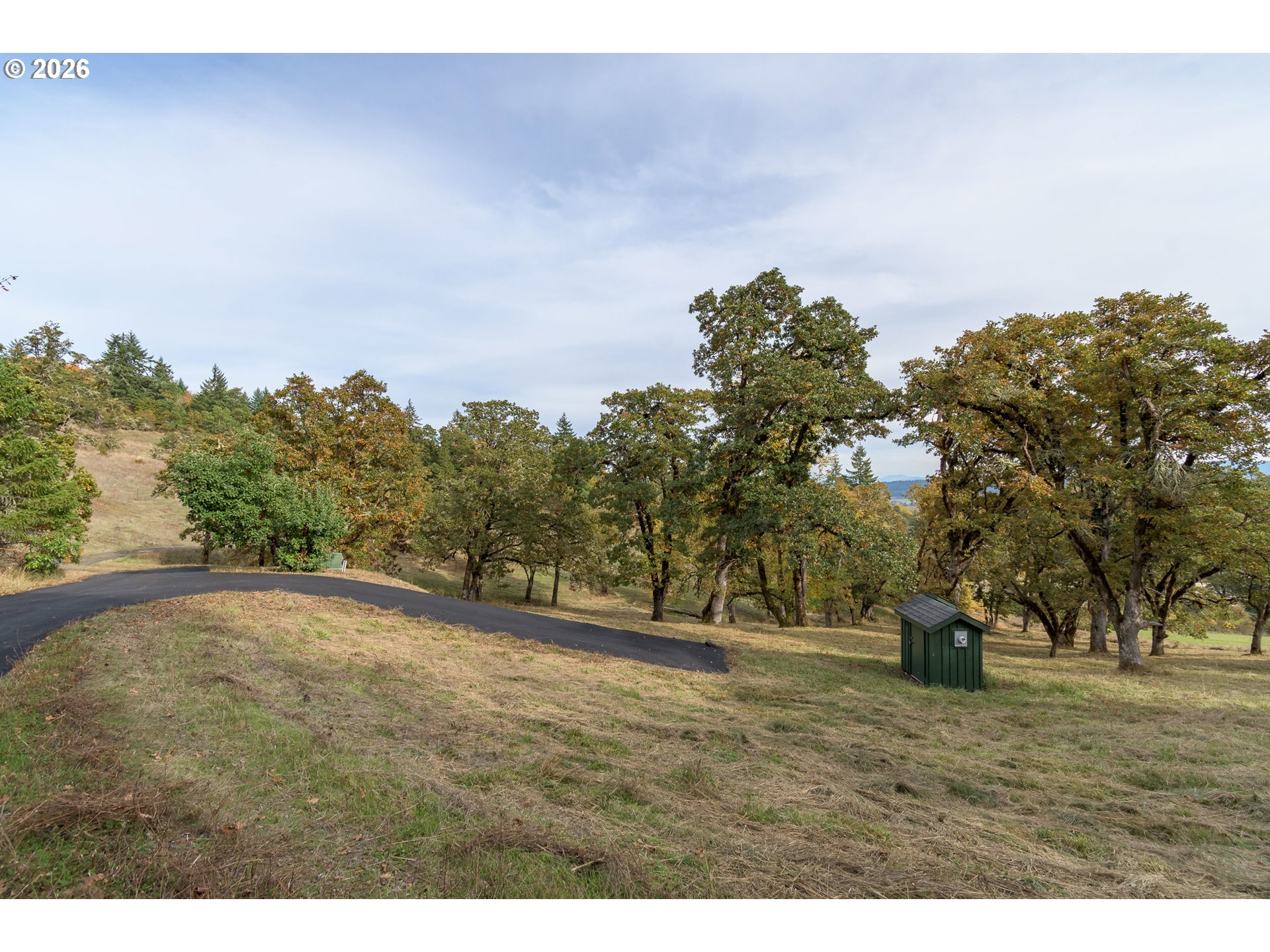 Hidden Meadows Eugene, OR 97405 - Photo 2 of 24