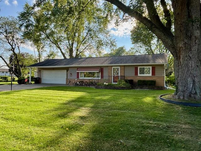 56930 Franklin Drive Three Rivers, MI 49093 - Photo 3 of 33 IMG_8691