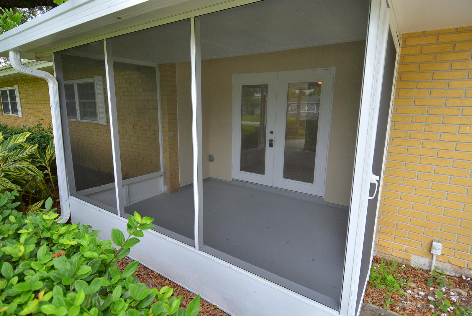 7703 James Road Fort Pierce, FL 34951 - Photo 5 of 43 Entrance