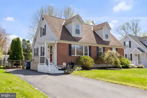 $550,000 | 316 East Mt Pleasant Avenue, Ambler, PA 19002