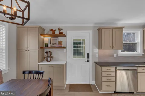 $550,000 | 316 East Mt Pleasant Avenue, Ambler, PA 19002