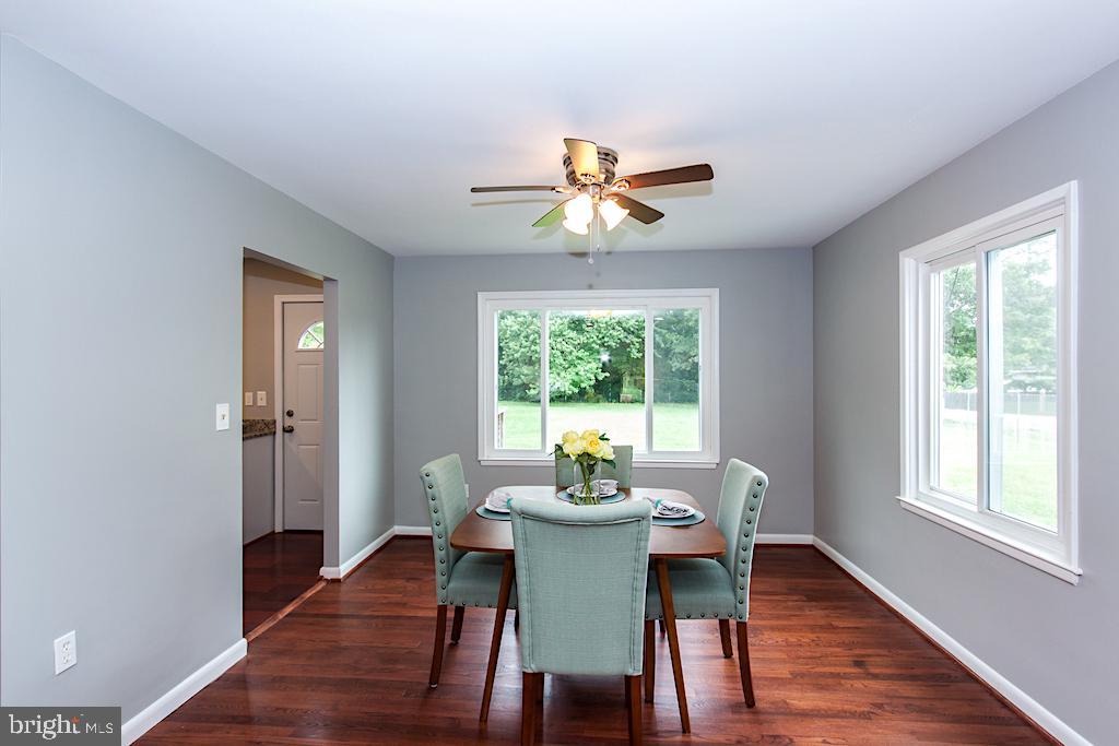 6008 Accokeek Road Brandywine, MD 20613 - Photo 2 of 22 Dining Room