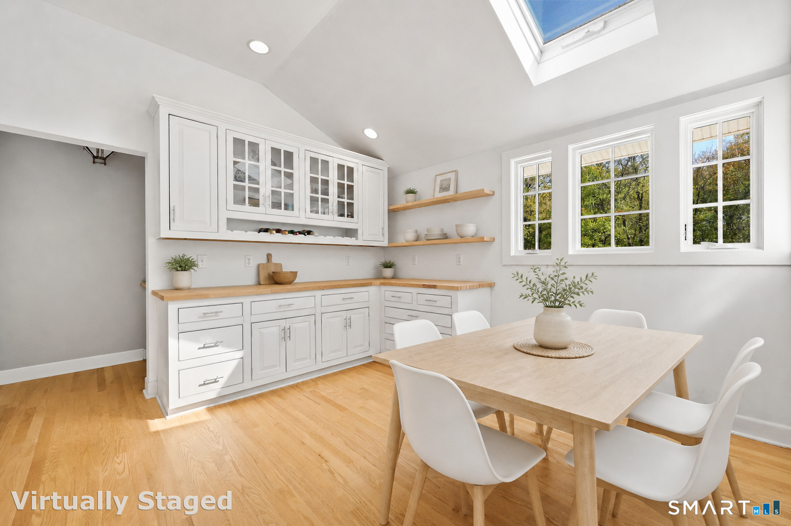 26 Glory Road Weston, CT 06883 - Photo 11 of 33