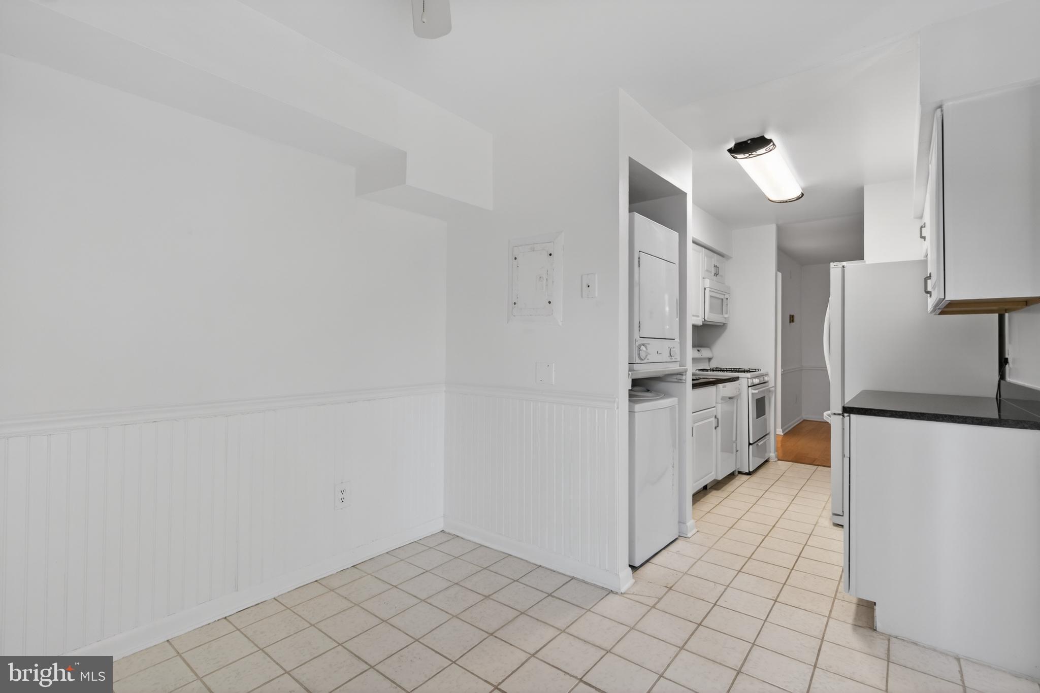 11260 Chestnut Grove Square, Unit 139 Reston, VA 20190 - Photo 23 of 26