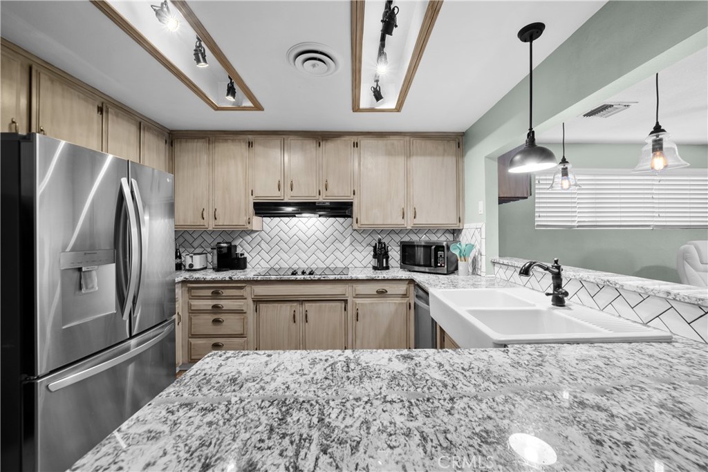 43638 21st Street West Lancaster, CA 93536 - Photo 11 of 30