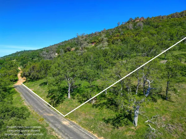 $129,000 | 2171 Pinto Drive, Angels Camp, CA 95222