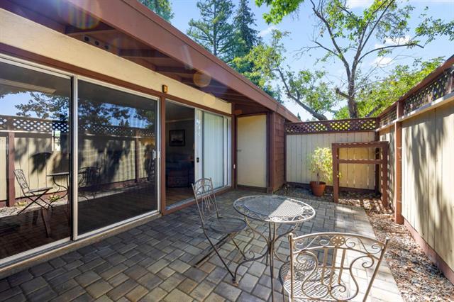 500 West Middlefield Road, Unit 98 Mountain View, CA 94043 - Photo 22 of 34