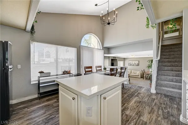 $2,400 | 8863 Chapman Point, Las Vegas, NV 89129