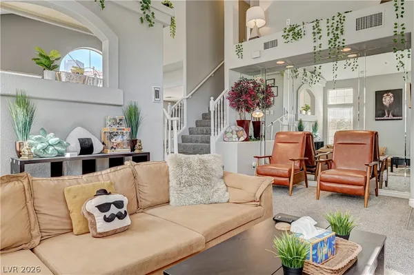 $2,400 | 8863 Chapman Point, Las Vegas, NV 89129