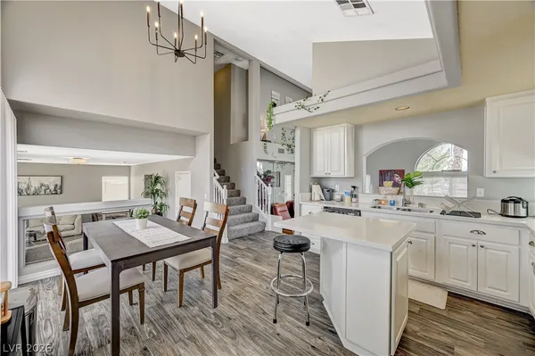 $2,400 | 8863 Chapman Point, Las Vegas, NV 89129