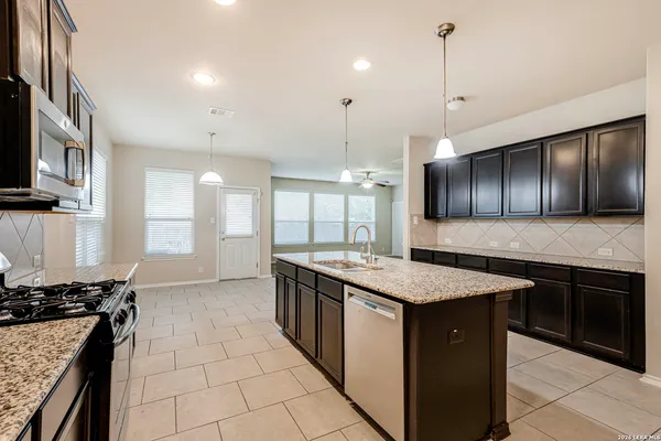 $420,000 | 8715 Dove Oak Lane, San Antonio, TX 78254