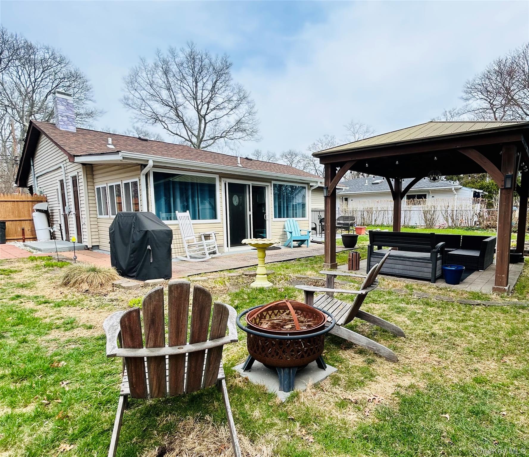 136 B Hampton Avenue Mastic, NY 11950 - Photo 18 of 21