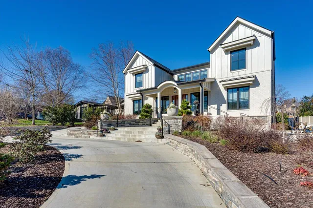 $8,000 | 503 Winston Road, Chattanooga, TN 37405