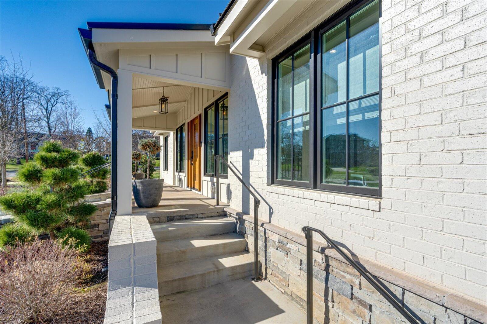 503 Winston Road Chattanooga, TN 37405 - Photo 6 of 70 06-503 Winston-6