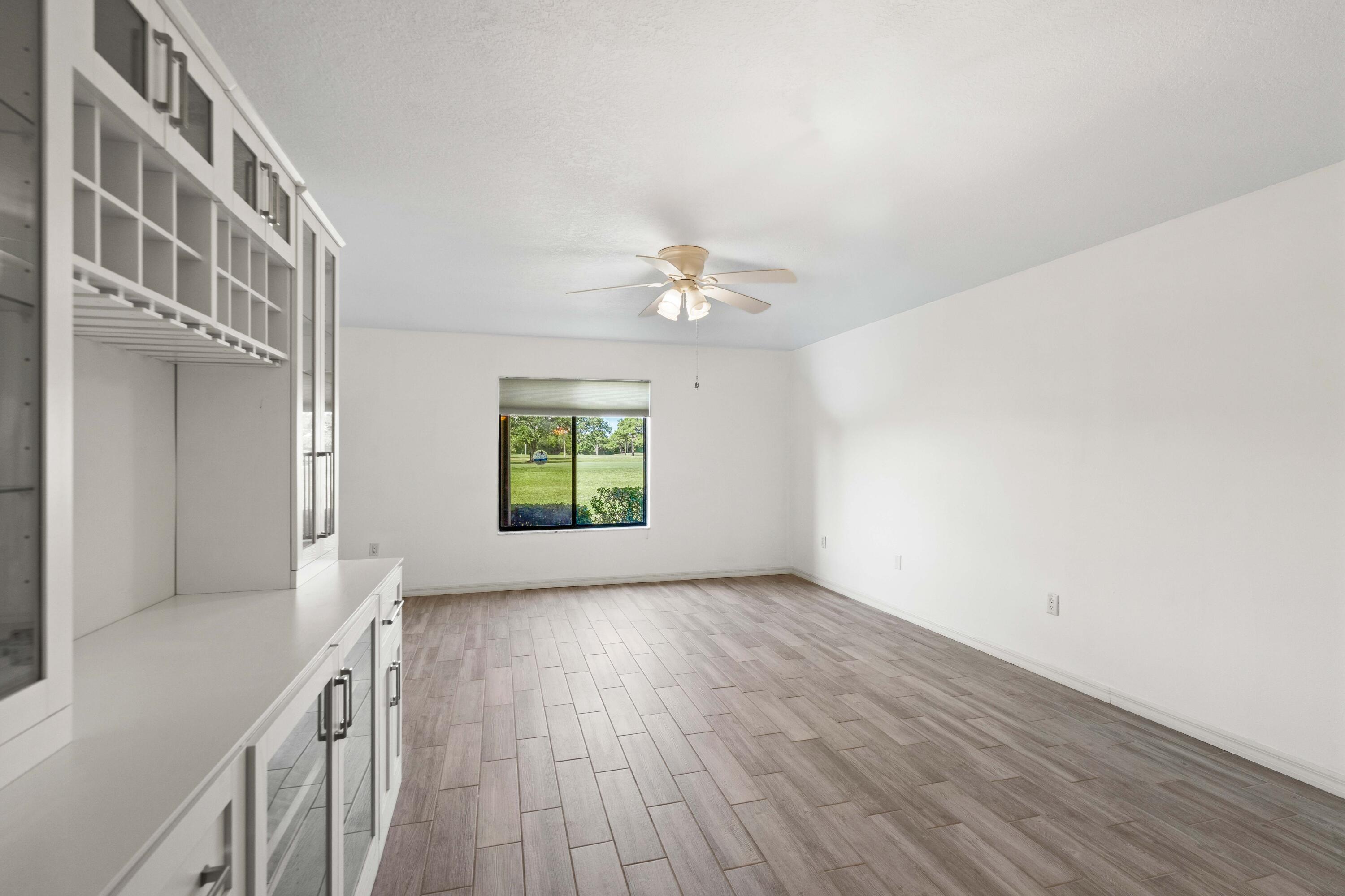 5373 Southeast Miles Grant Road, Unit C105 Stuart, FL 34997 - Photo 46 of 70 DSC00933_Declutter