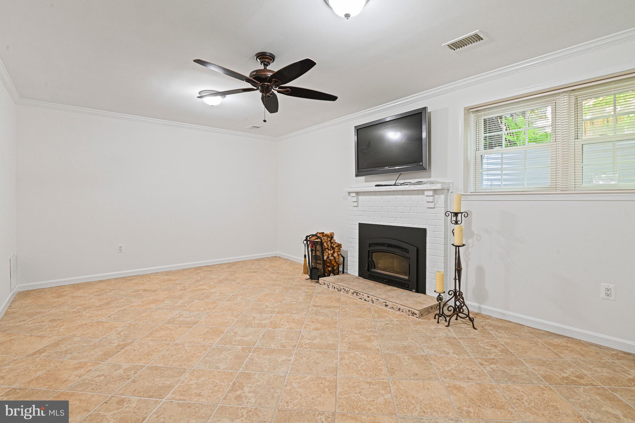 7422 Timberock Road Falls Church, VA 22043 - Photo 34 of 48 Great Play Space, Media/Family/Recreation Room