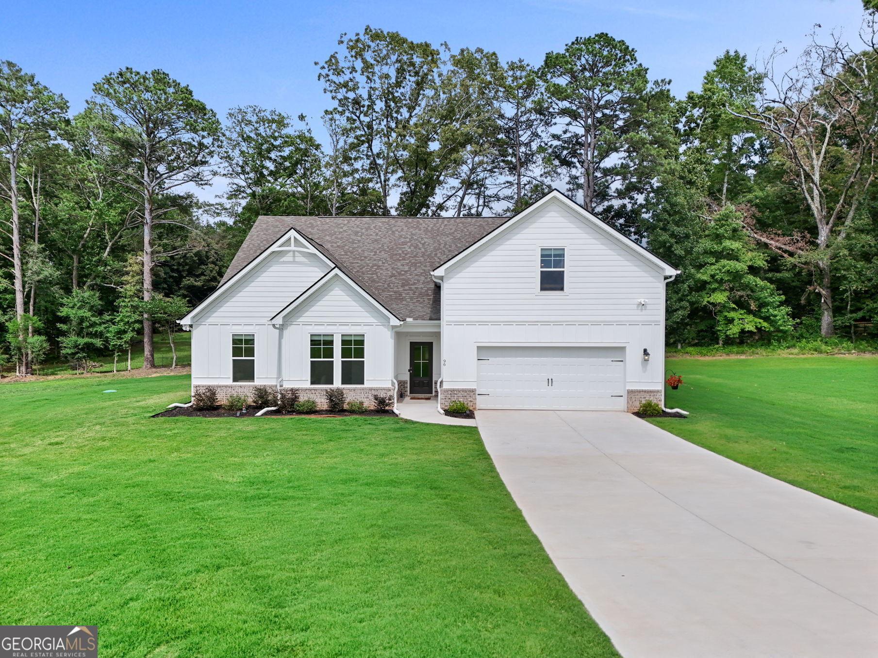 96 Whites Pond Road Moreland, GA 30259 - Photo 1 of 45